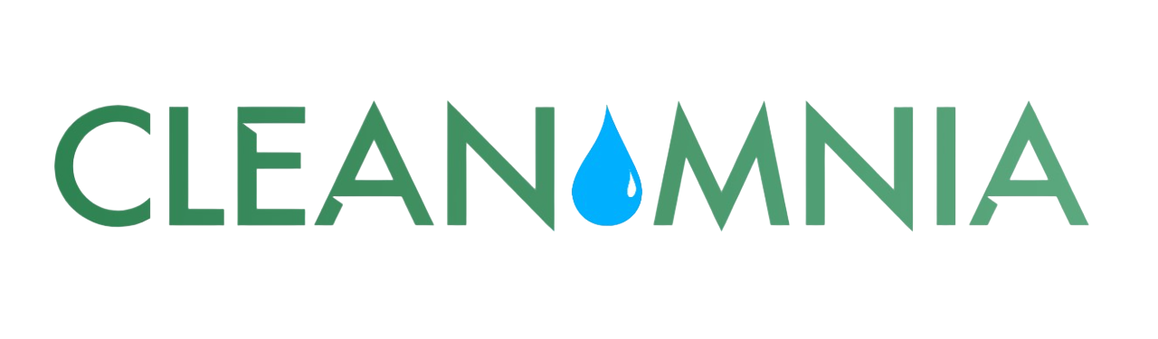 cleanomnia logo weiß 2 var photoroom